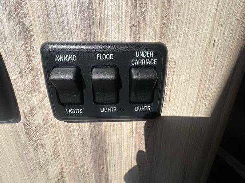 Used 2020 Mercedes-Benz Sprinter 3500 image 35