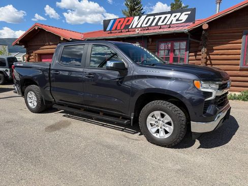 Used 2023 Chevrolet Silverado 1500 LT AWD/4WD image 1