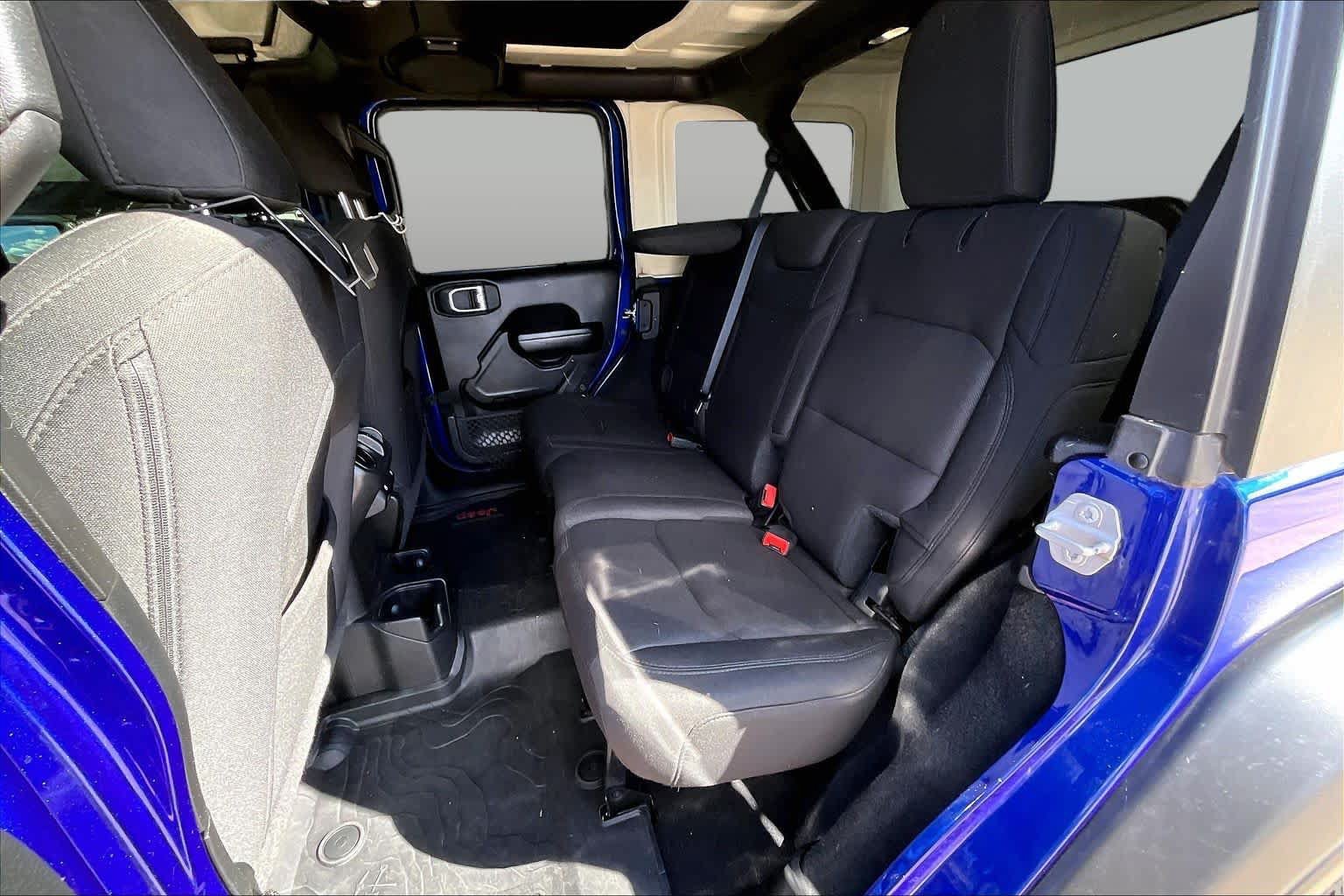 Used 2020 Jeep Wrangler Unlimited Sport S AWD/4WD image 19