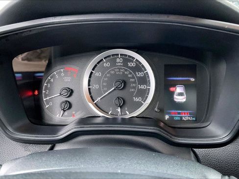 Used 2021 Toyota Corolla LE image 21
