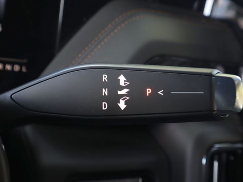 Used 2026 GMC Yukon AT4 AWD/4WD image 23