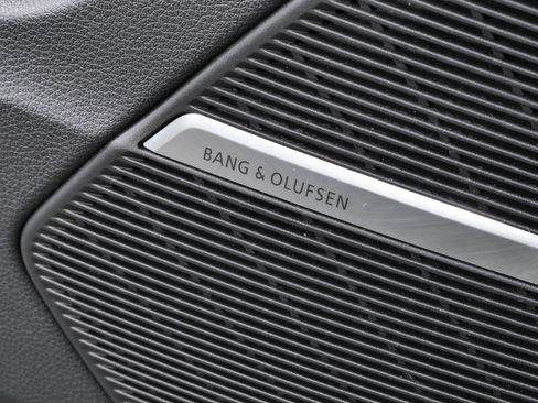 Used 2022 Audi SQ7 Prestige AWD/4WD image 7