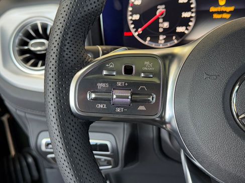 Used 2024 Mercedes-Benz G 550 image 15