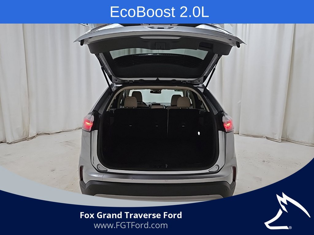 Used 2024 Ford Edge SEL AWD/4WD image 9
