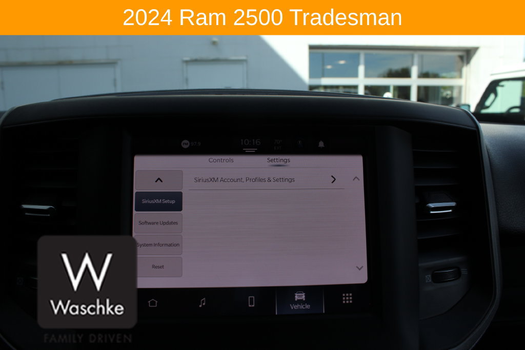 Used 2024 RAM 2500 Tradesman w/ Chrome Appearance Group AWD/4WD image 55