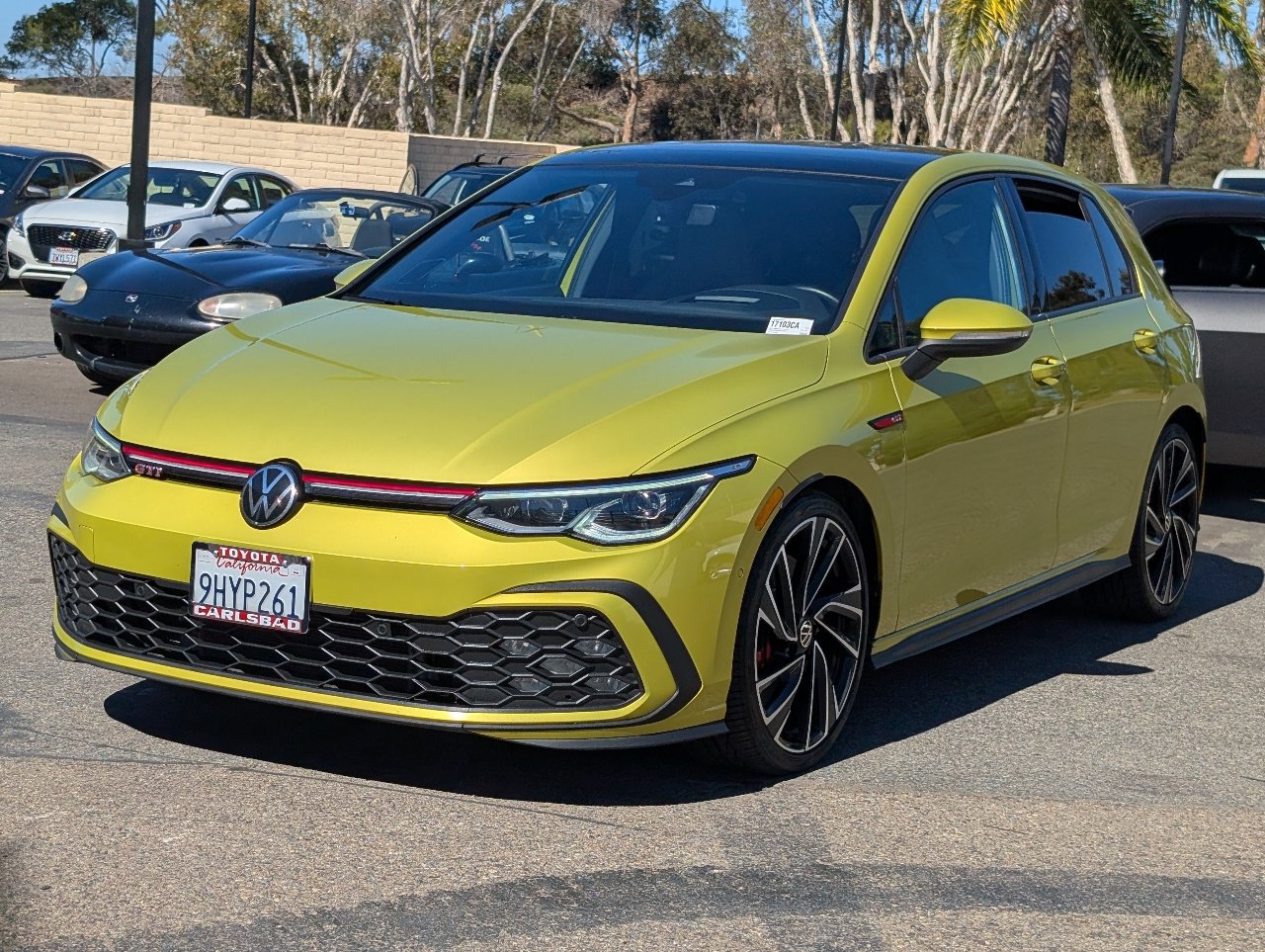 Used 2022 Volkswagen GTI Autobahn FWD image 11