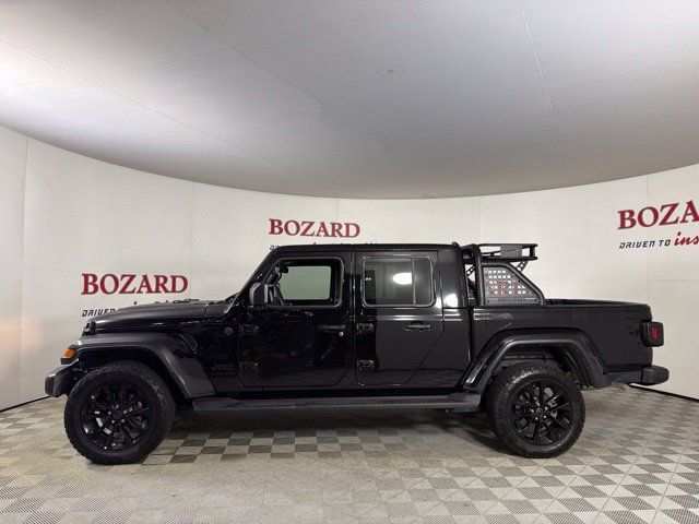 Used 2025 Jeep Gladiator Sport AWD/4WD image 7
