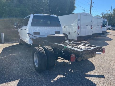 New 2026 Ford F350 XL w/ XL Chrome Package image 9