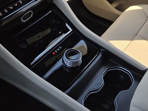 New 2026 Jeep Grand Cherokee Limited image 21