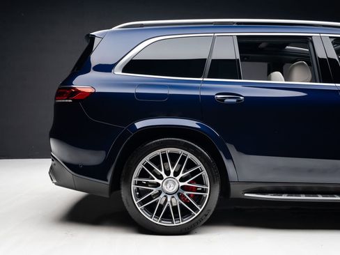 Used 2021 Mercedes-Benz GLS 63 AMG 4MATIC image 38