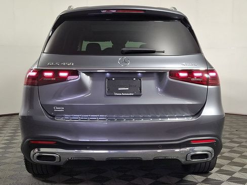 Used 2024 Mercedes-Benz GLS 450 4MATIC image 8