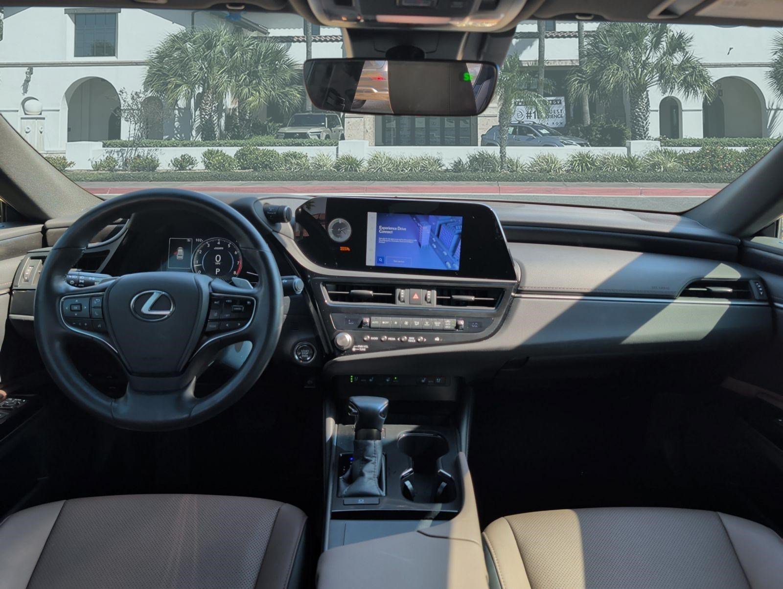 Used 2025 Lexus ES 350 w/ Premium Package FWD image 27