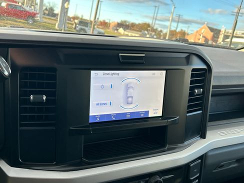 New 2026 Ford F450 XL w/ XL Chrome Package image 29