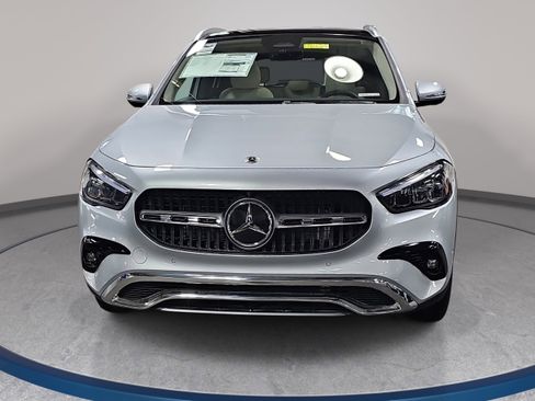 New 2026 Mercedes-Benz GLA 250 4MATIC image 2