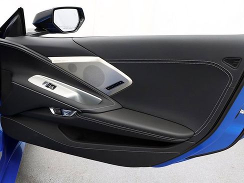 Used 2024 Chevrolet Corvette Stingray w/ Z51 Performance Package image 27