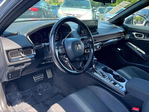 Used 2023 Honda Civic Sport image 13