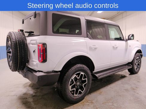 New 2025 Ford Bronco Outer Banks image 7