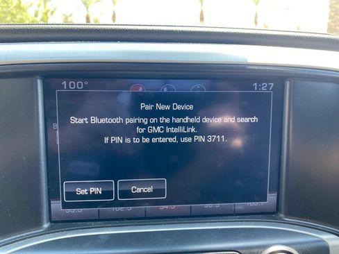 Used 2015 GMC Sierra 1500 SLT w/ SLT Crew Cab Value Package AWD/4WD image 13
