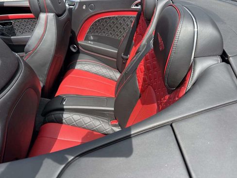 Certified 2022 Bentley Continental GT AWD/4WD image 30