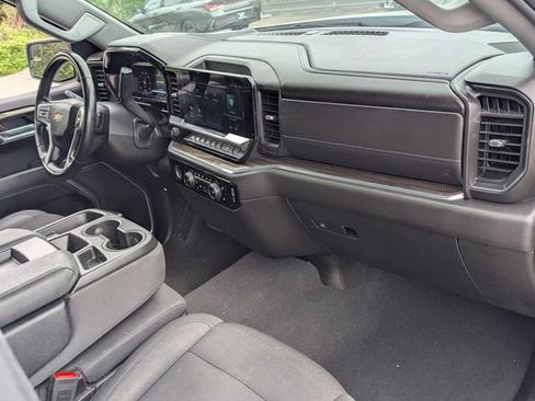 Used 2024 Chevrolet Silverado 1500 LT image 26