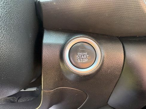 Used 2023 Hyundai Kona SEL w/ Convenience Package FWD image 14