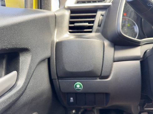 Used 2015 Honda Fit LX image 36