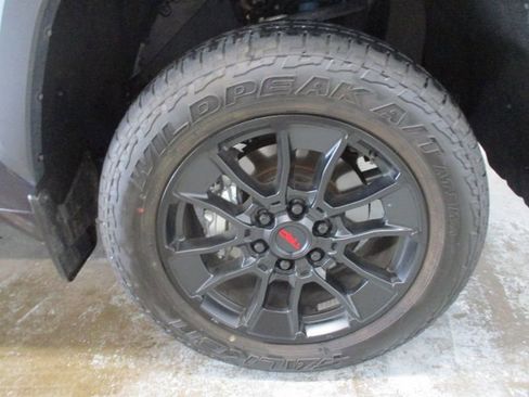 Used 2023 Toyota Tundra Limited w/ TRD Off-Road Package image 18