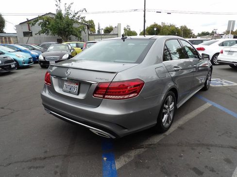 Used 2015 Mercedes-Benz E 250 E 250 BlueTEC 4dr Sedan image 3