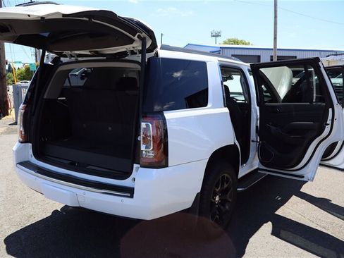 Used 2015 GMC Yukon SLT w/ Open Road Package AWD/4WD image 28