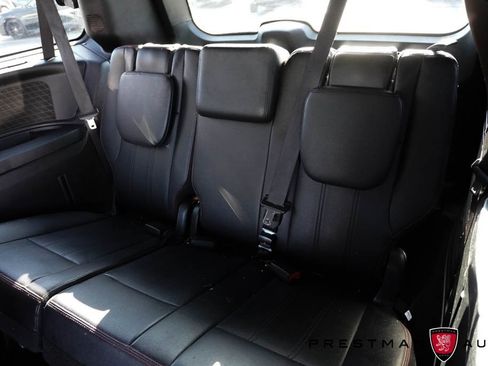 Used 2017 Dodge Grand Caravan GT image 33