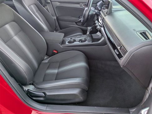 Used 2025 Honda Civic Sport image 28