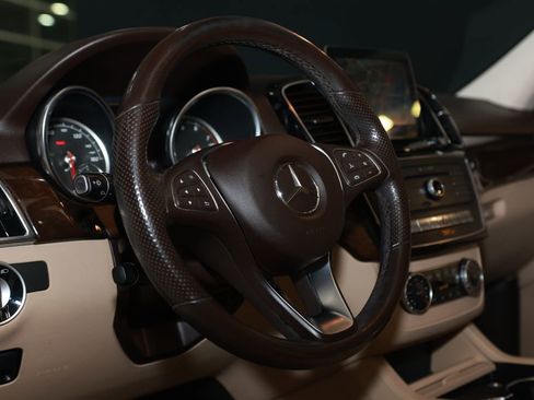 Used 2018 Mercedes-Benz GLE 350 w/ Premium 1 Package image 21