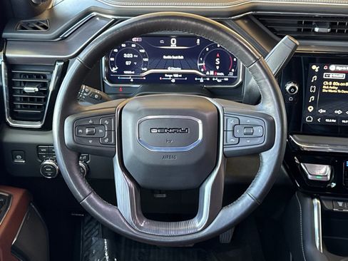 Certified 2025 GMC Sierra 2500 Denali Ultimate AWD/4WD image 15