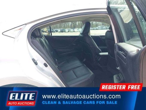 Used 2021 Lexus ES 300h w/ Premium Package FWD image 16