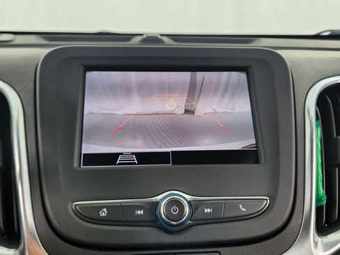 Used 2024 Chevrolet Equinox LT AWD/4WD image 27