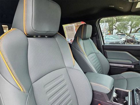 Certified 2025 Toyota Tacoma Trailhunter image 32