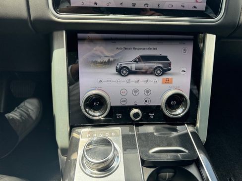 Used 2018 Land Rover Range Rover Supercharged AWD/4WD image 18