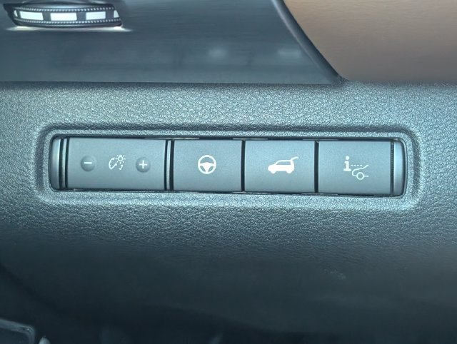 Used 2024 Nissan Pathfinder Platinum w/ Cargo Package FWD image 24
