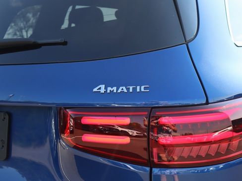 New 2026 Mercedes-Benz GLB 250 4MATIC image 8