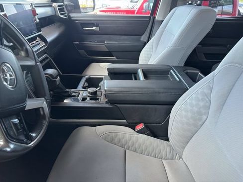 Used 2022 Toyota Tundra SR5 AWD/4WD image 11