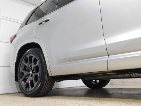 Used 2026 Lexus TX 500h AWD image 8