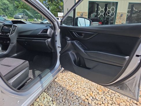Used 2019 Subaru Impreza 2.0i Premium AWD/4WD image 24