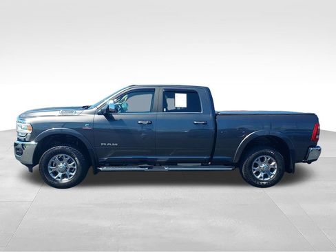 Used 2022 RAM 3500 Laramie AWD/4WD image 2