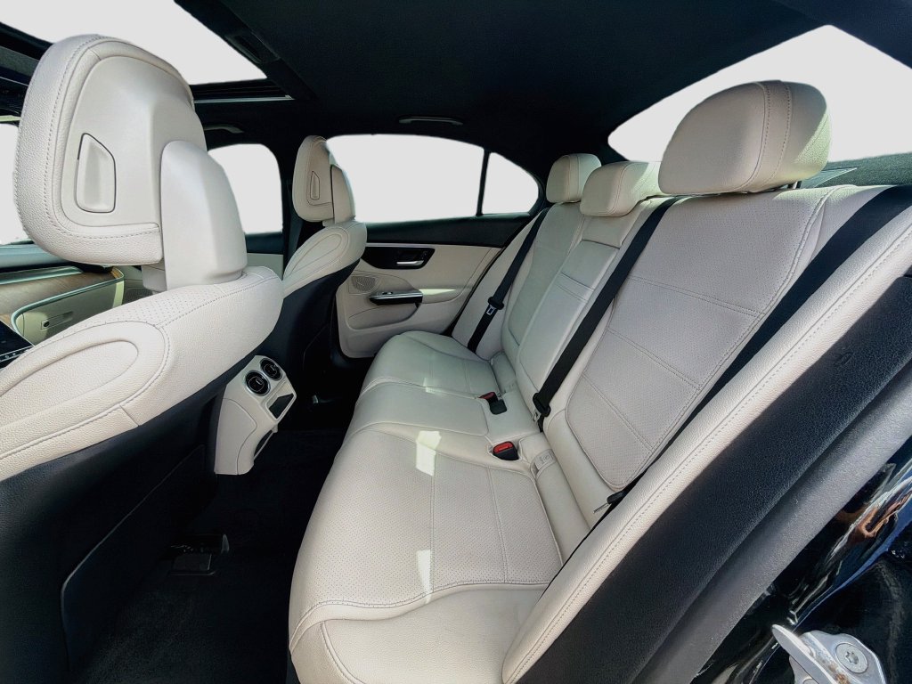 Used 2022 Mercedes-Benz C 300 Sedan image 21