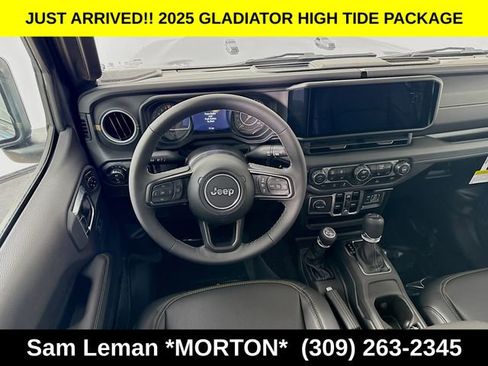 New 2025 Jeep Gladiator Sport image 21