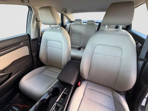 Used 2023 Honda Civic LX image 13
