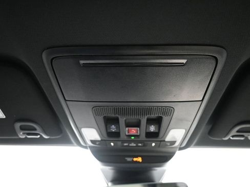 Certified 2025 Acura ADX A-Spec image 17