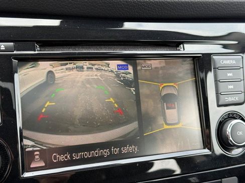 Used 2021 Nissan Rogue Sport SL w/ Premium Package image 23