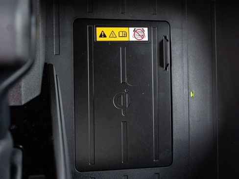 New 2024 Toyota Tundra Limited w/ TRD Off-Road Package image 28