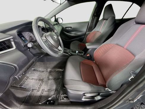 Certified 2025 Toyota Corolla SE FWD image 19